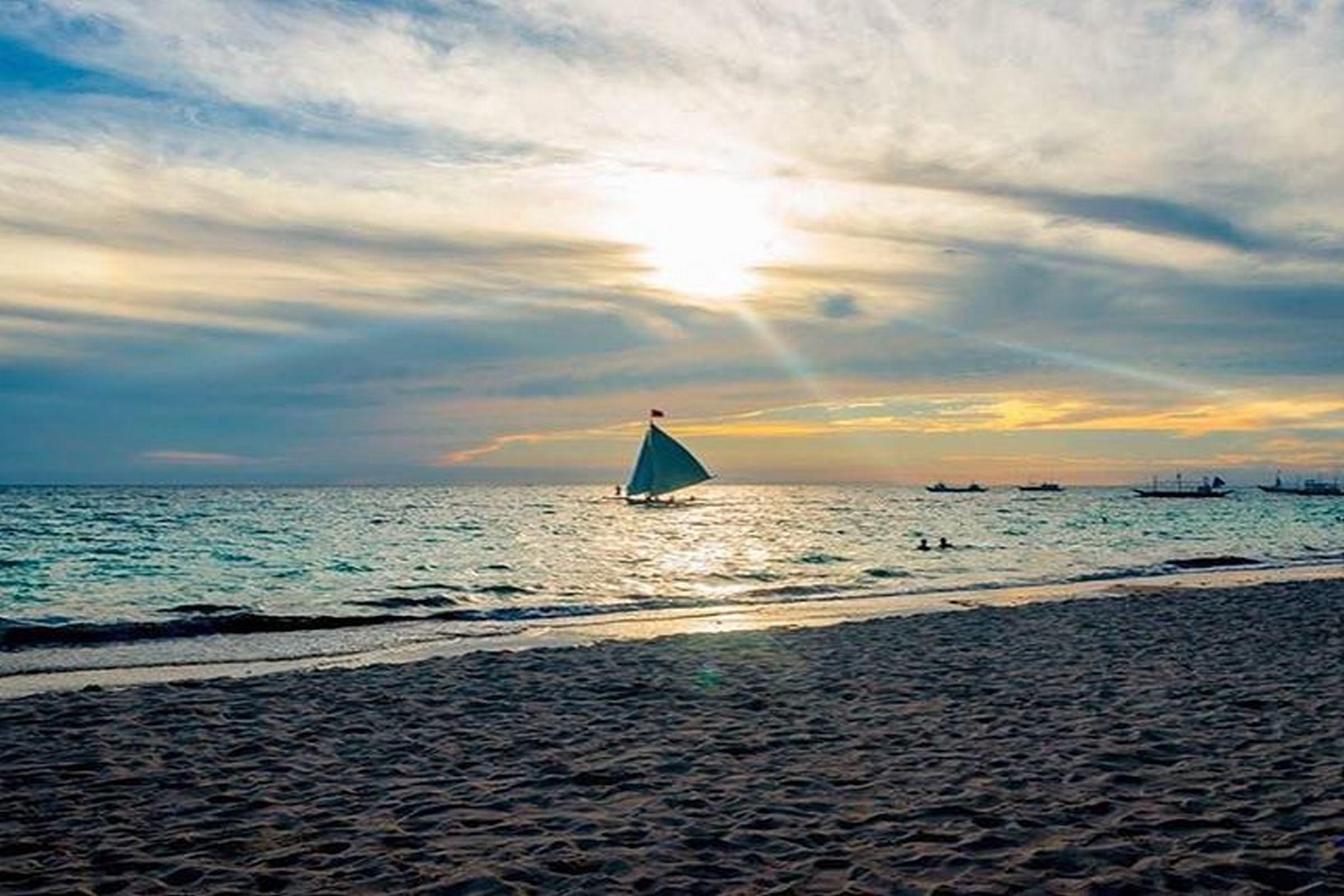Crimson Resort And Spa Boracay Yapak Экстерьер фото