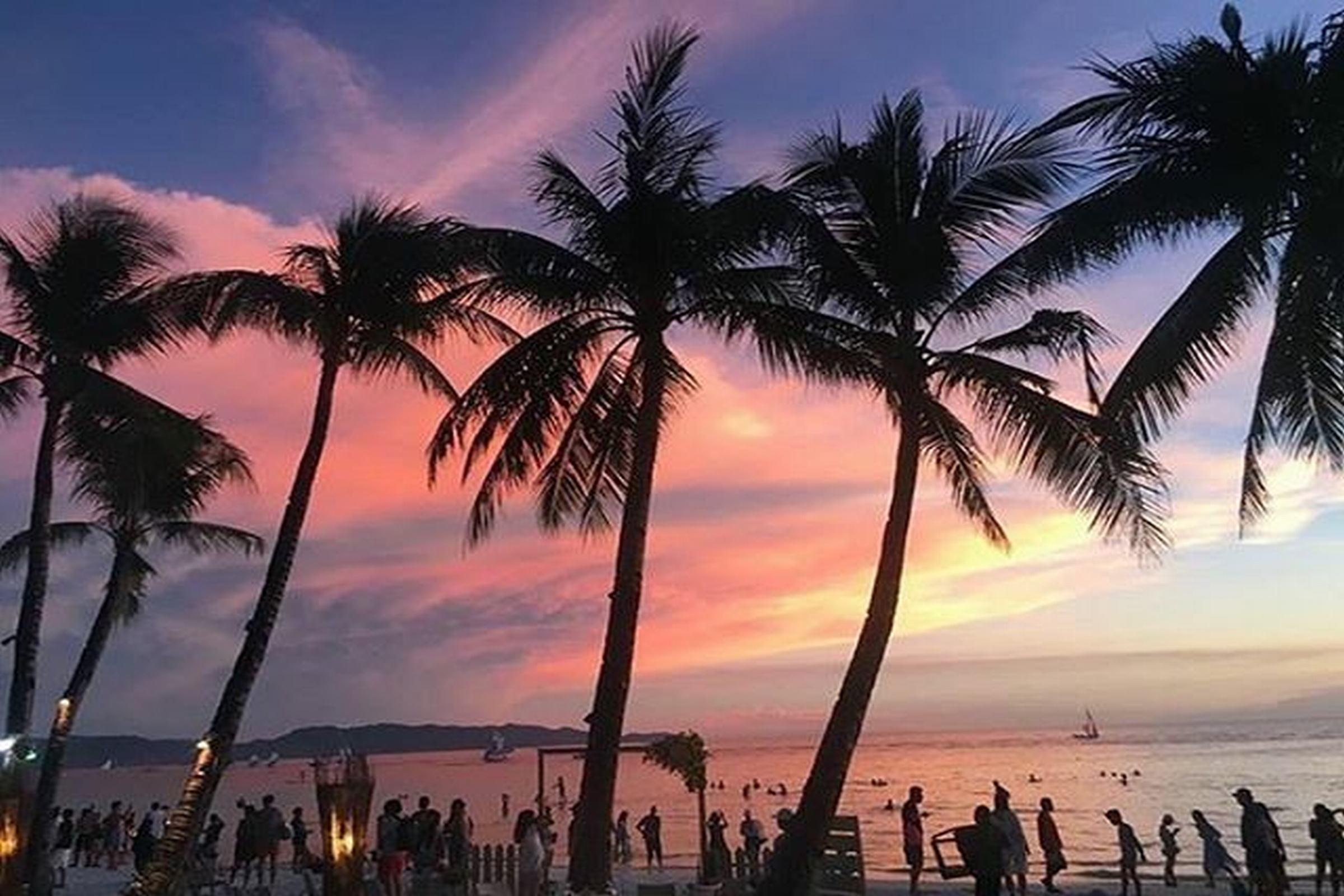 Crimson Resort And Spa Boracay Yapak Экстерьер фото
