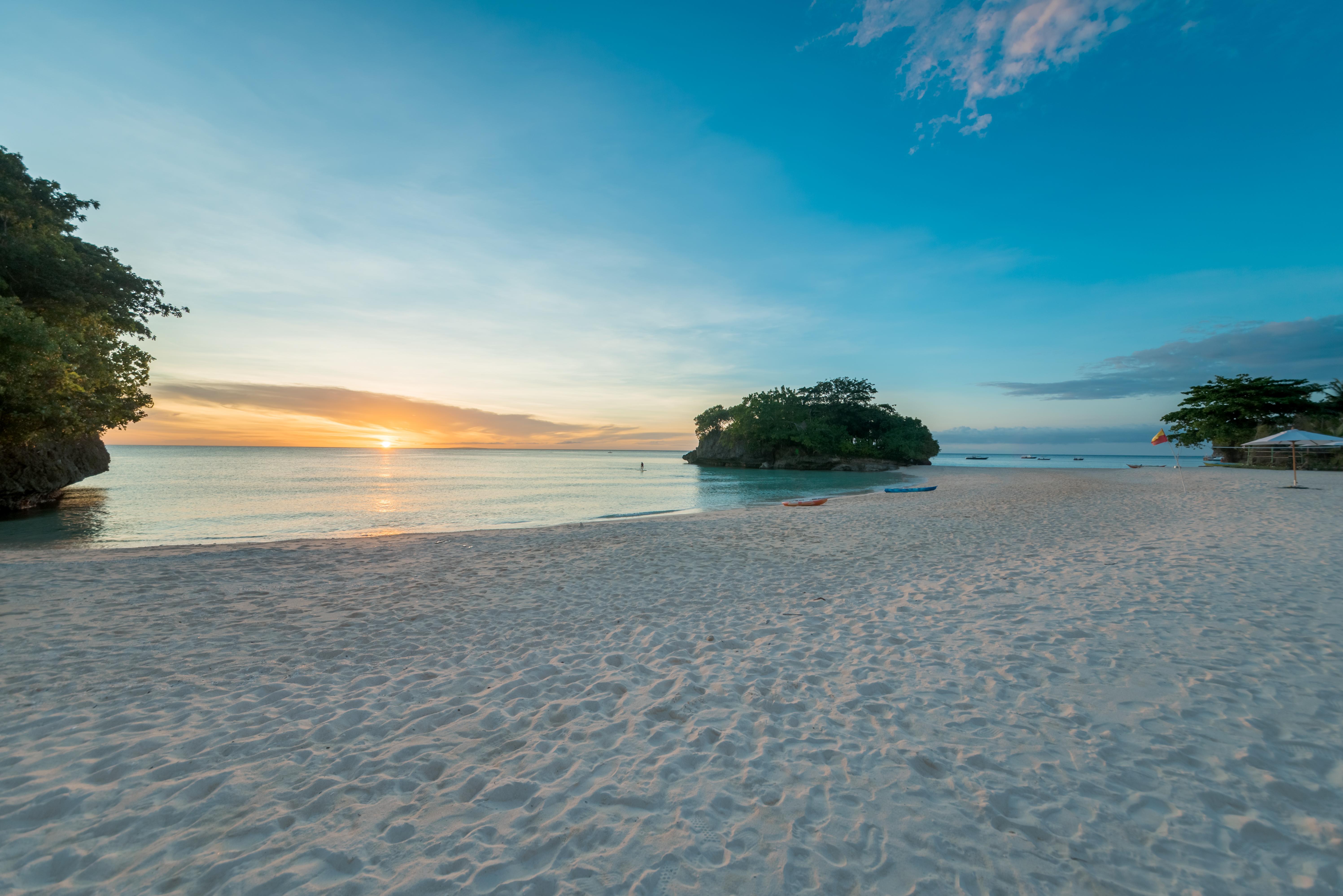 Crimson Resort And Spa Boracay Yapak Экстерьер фото