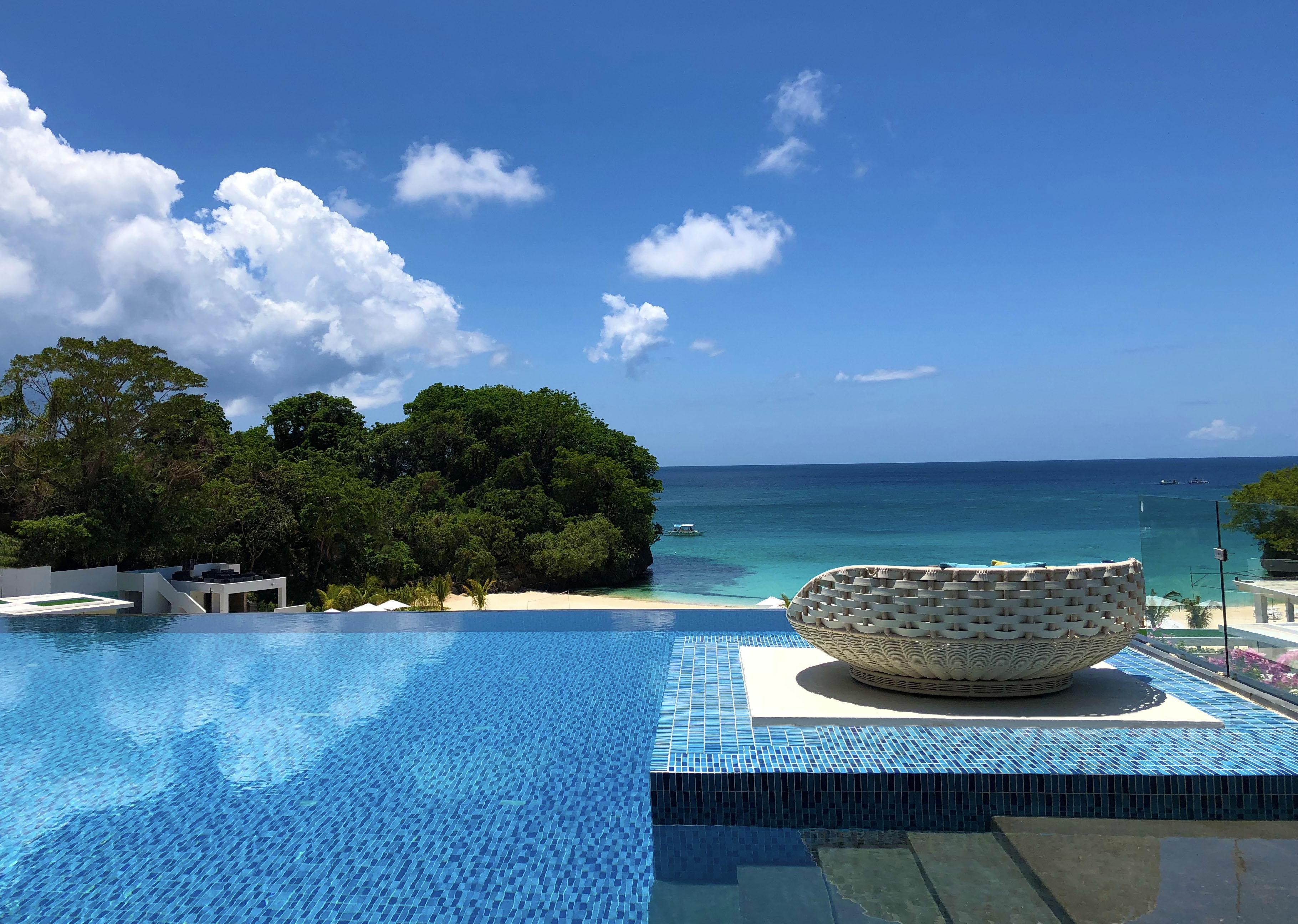 Crimson Resort And Spa Boracay Yapak Экстерьер фото