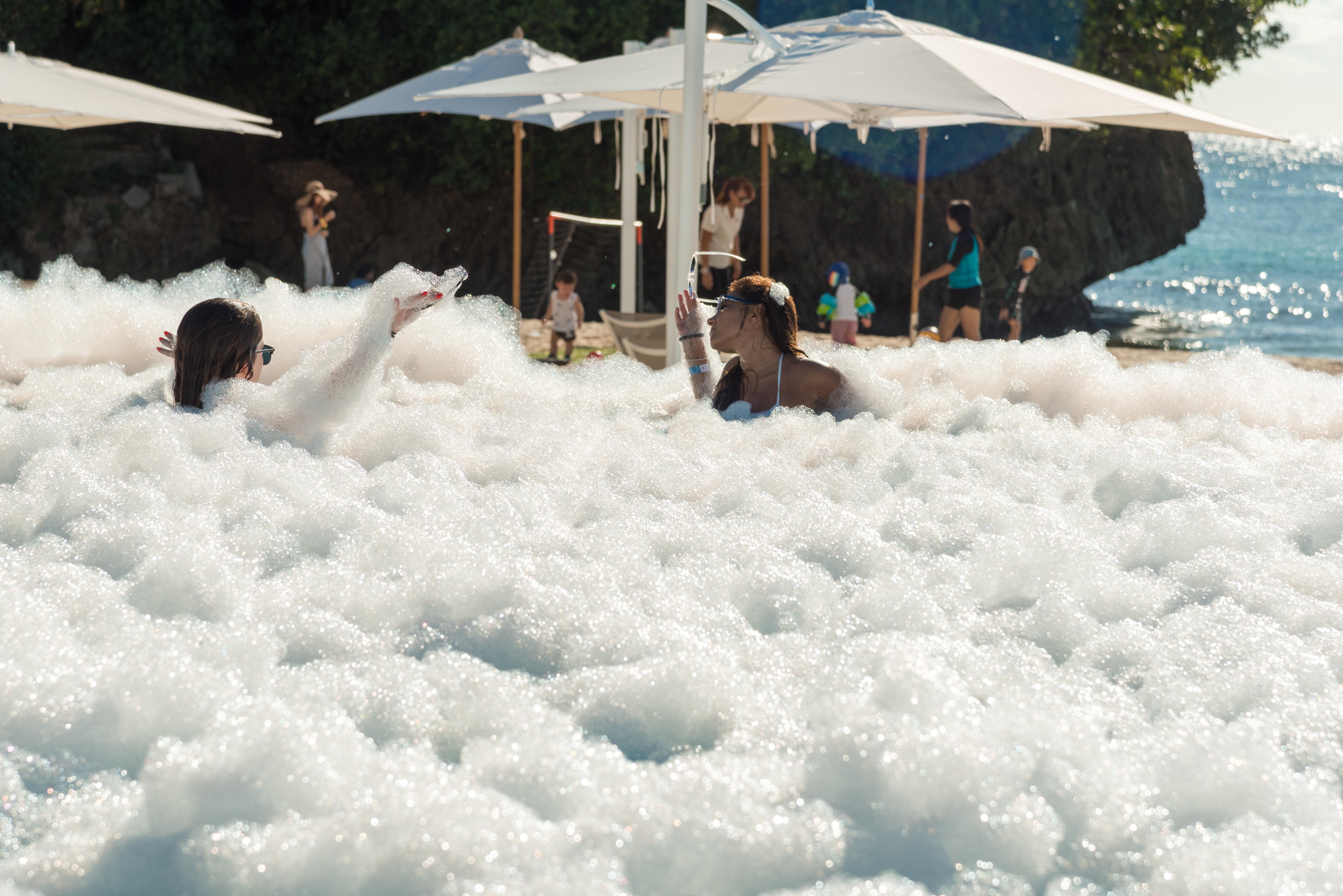 Crimson Resort And Spa Boracay Yapak Экстерьер фото